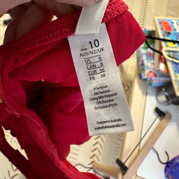 Sealevel Australia Honeycomb Cross Front One Piece Sz 10 - Picture 10 of 10